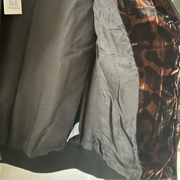 NWT! JOHNNY WAS - Junia Velvet Quilted Bomber Embroidered Leopard Jacket Size S - Picture 11 of 13